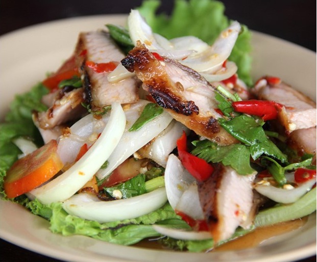 Grilled Pork Spicy Salad