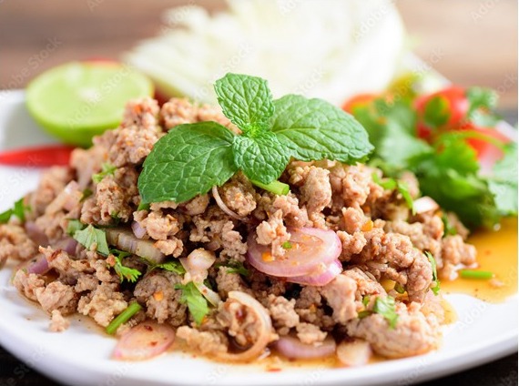 Spicy Minced Pork Salad