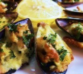 New Zealand Mussels Baked With Cheese